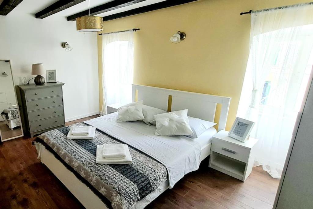 Apartmani Centar ヴォディツェ エクステリア 写真