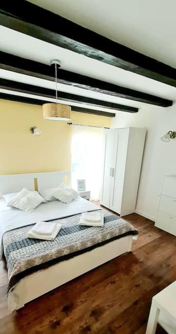 Apartmani Centar ヴォディツェ エクステリア 写真