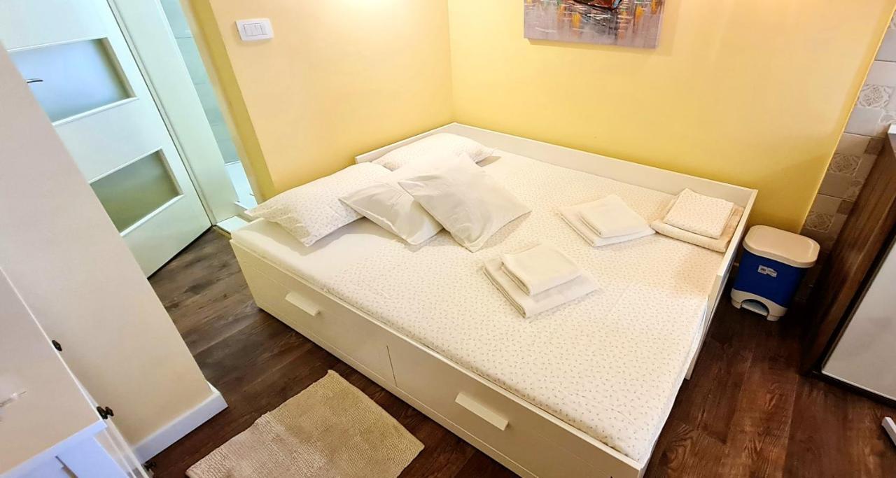 Apartmani Centar ヴォディツェ エクステリア 写真