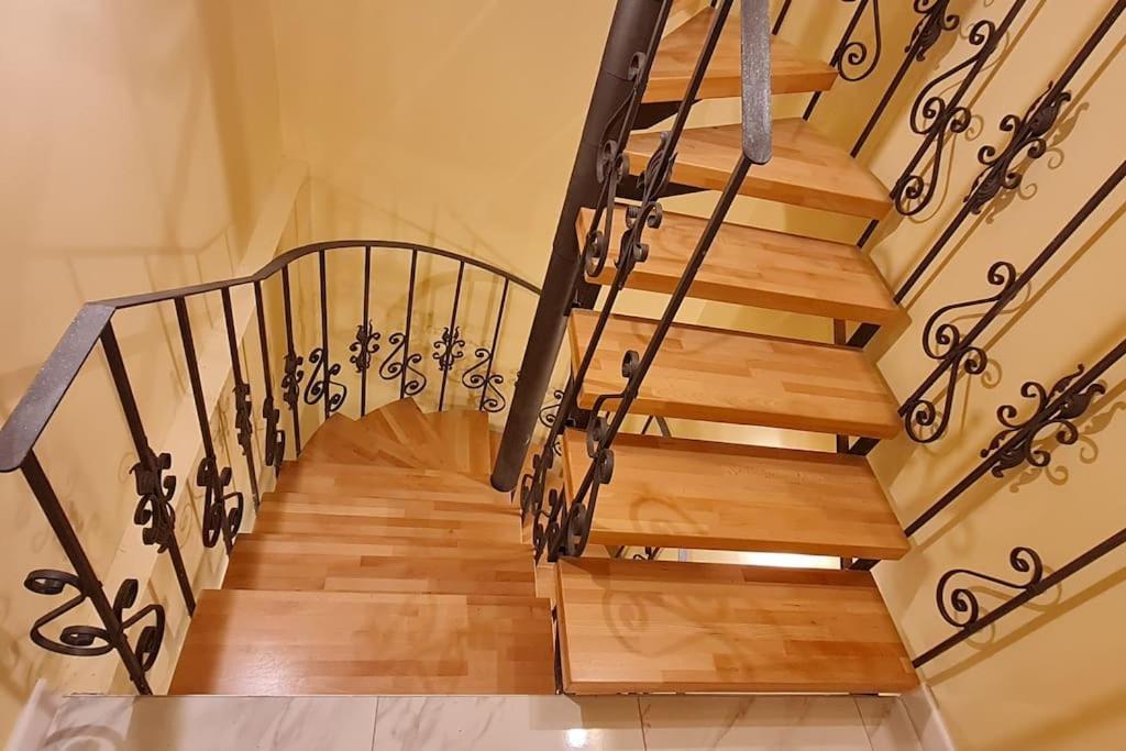 Apartmani Centar ヴォディツェ エクステリア 写真