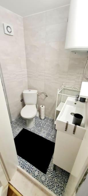 Apartmani Centar ヴォディツェ エクステリア 写真